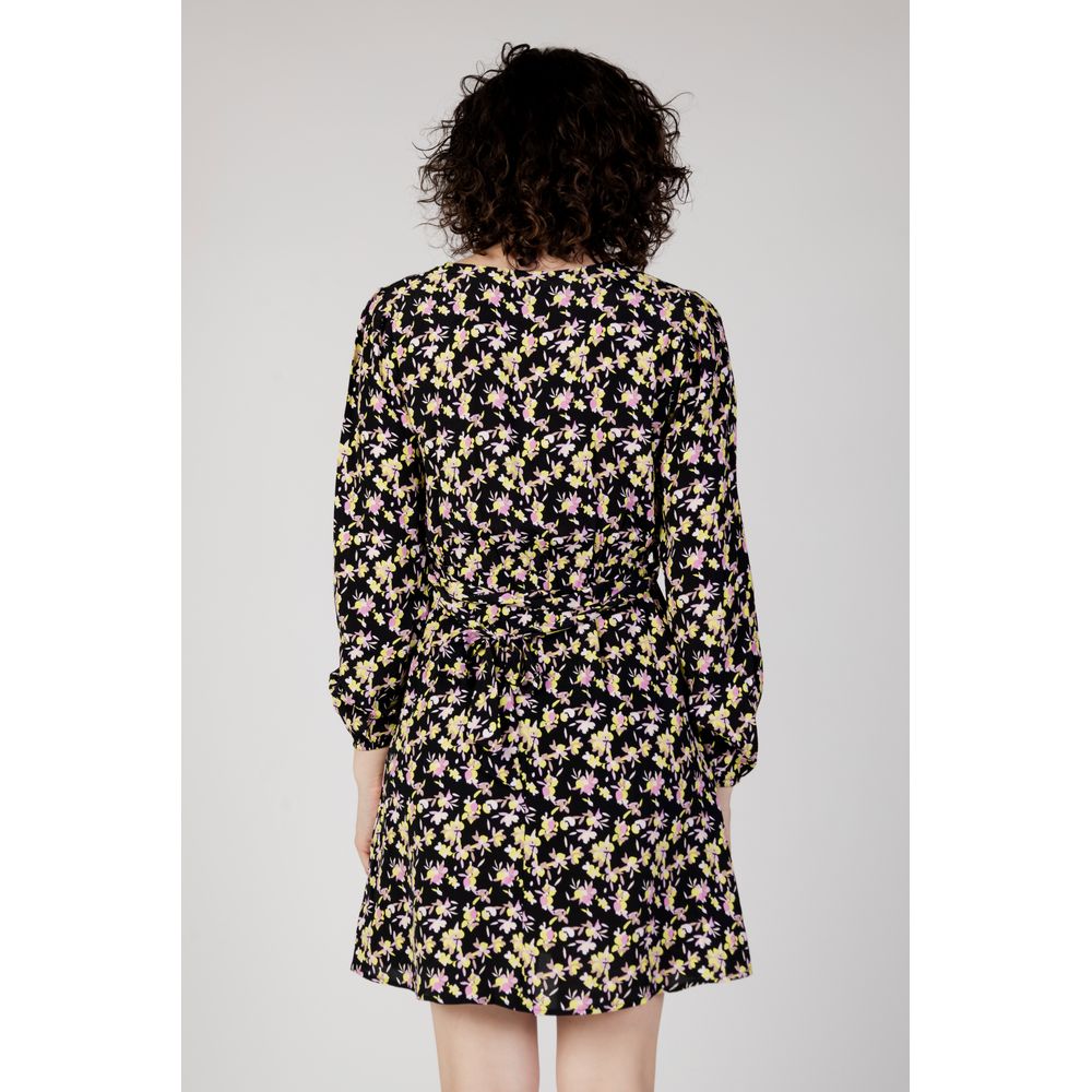 Black Viscose Short
