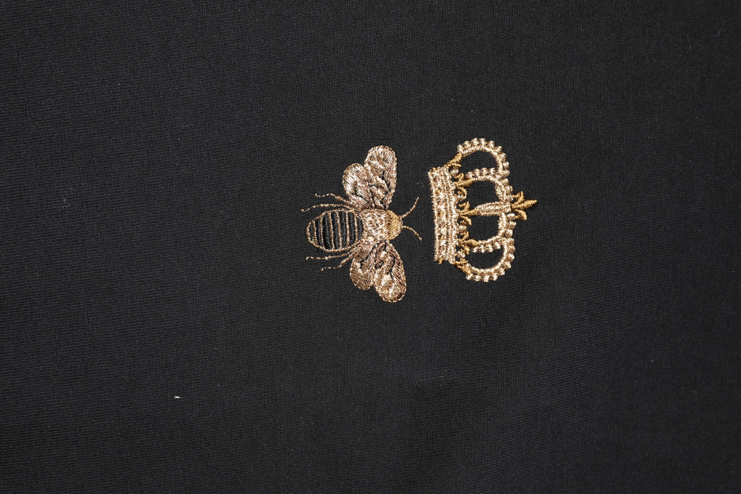 Black Bee Crown Embroidery Hooded Sweater