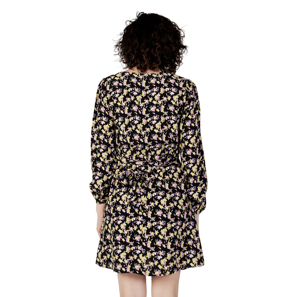 Black Viscose Short