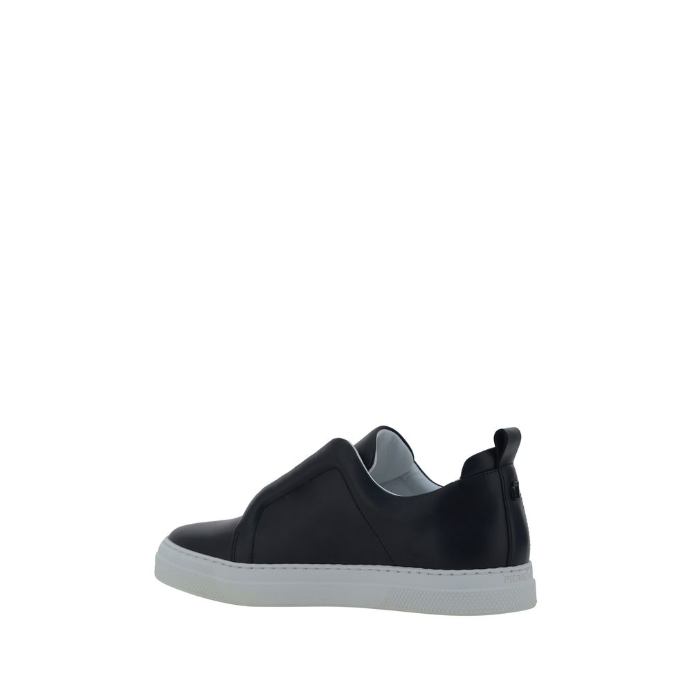 Slider Sneakers