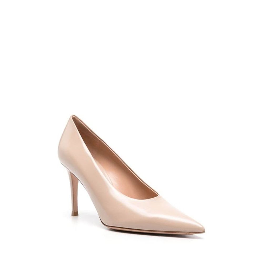 Robbie Leather Pumps